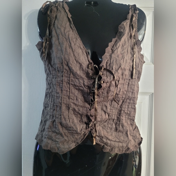 Brown Lace Trim Blouse - Picture 1 of 9